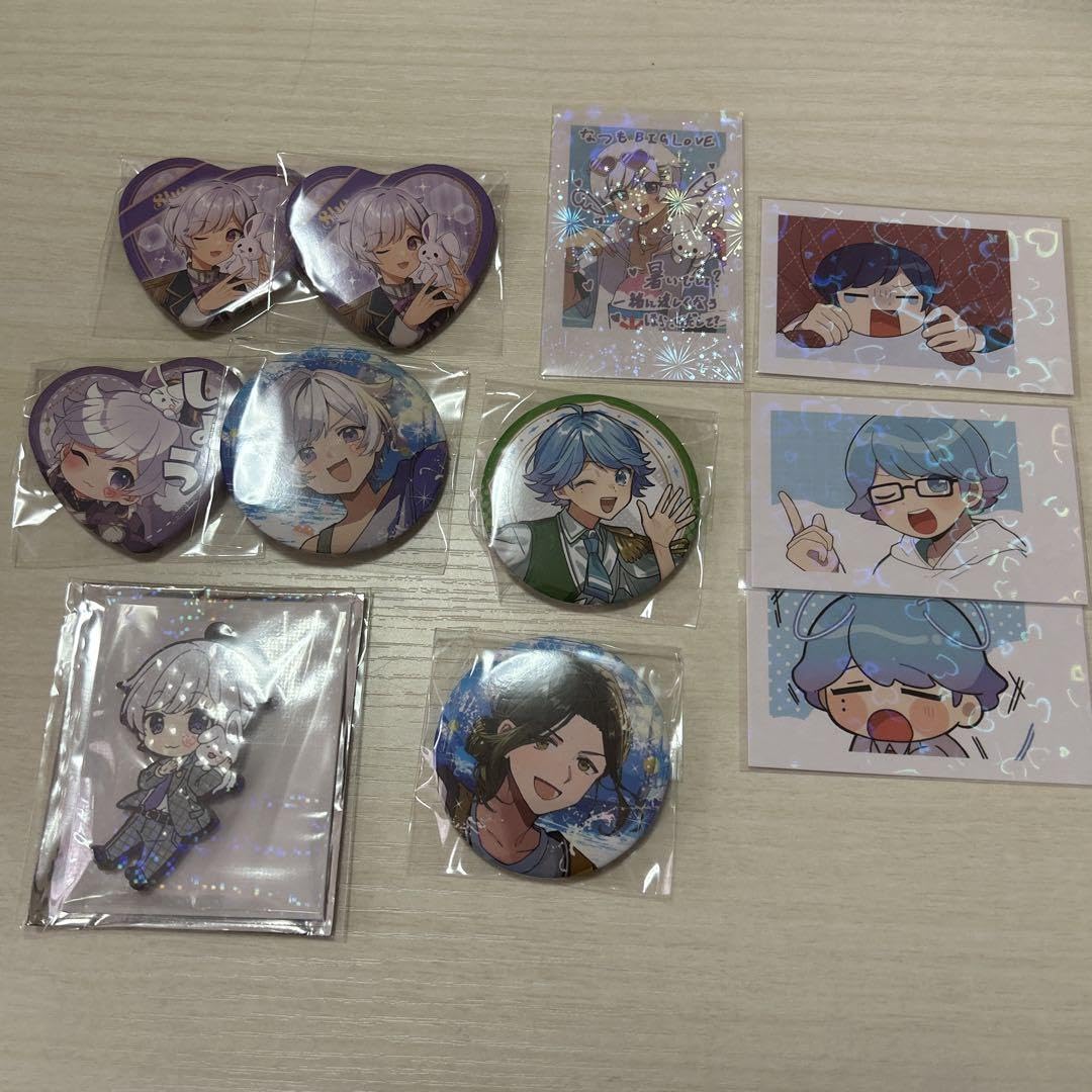 Amazon.co.jp: いれいす 缶バッジ ラバキー チェキ 初兎 hotoke 悠佑