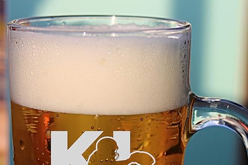 Miniatura 6 de Hat Shark Taza de cerveza gigante grabada con láser, 28 onzas, jarra de cerveza  Jugador atlético de deportes de fútbol (Mayfield #6)