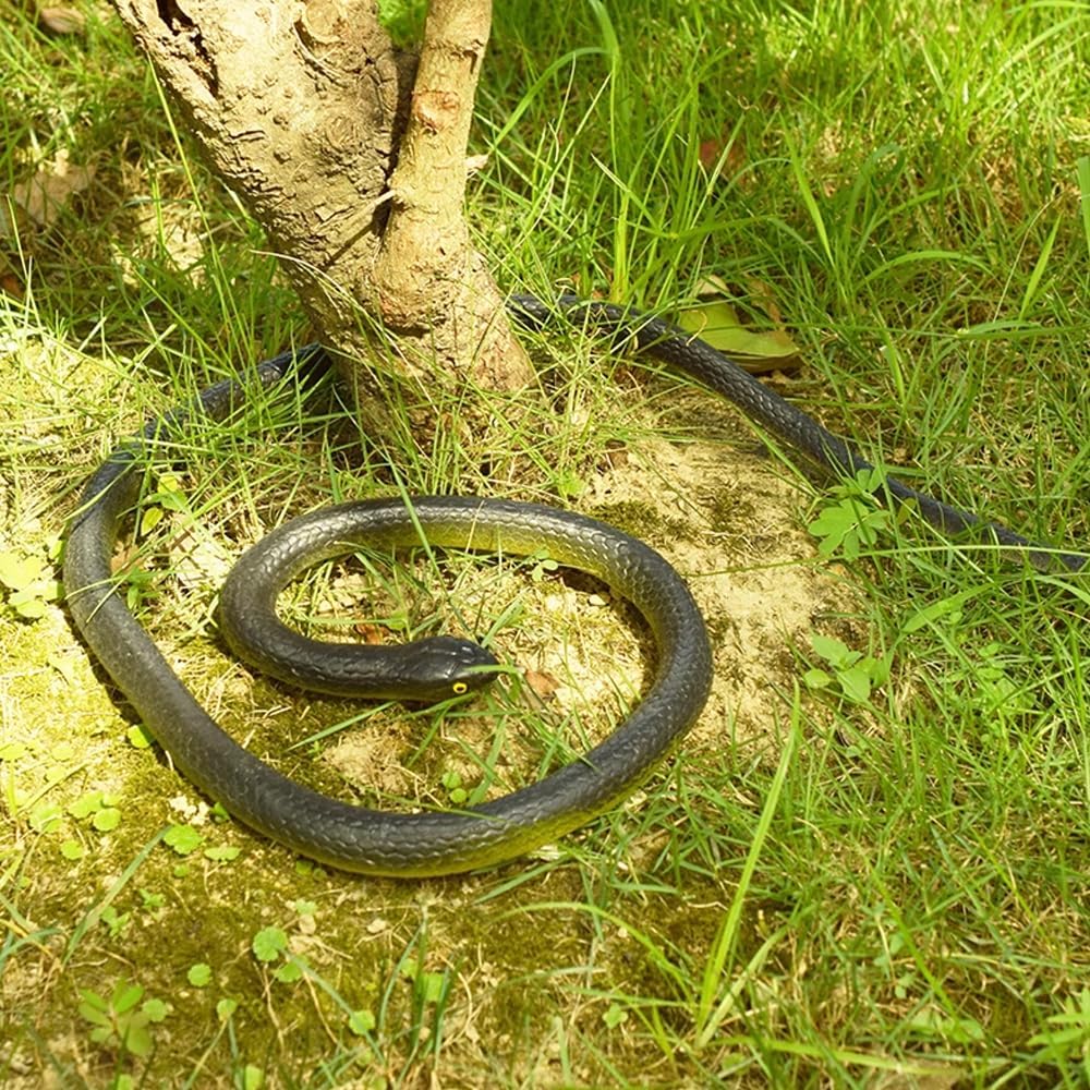 6 Pieces Large Rubber Snakes Realistic Fake Plastic Snake Toys to Keep Birds Away for Garden Props Prank Stuff Halloween Decorations Kids Adults