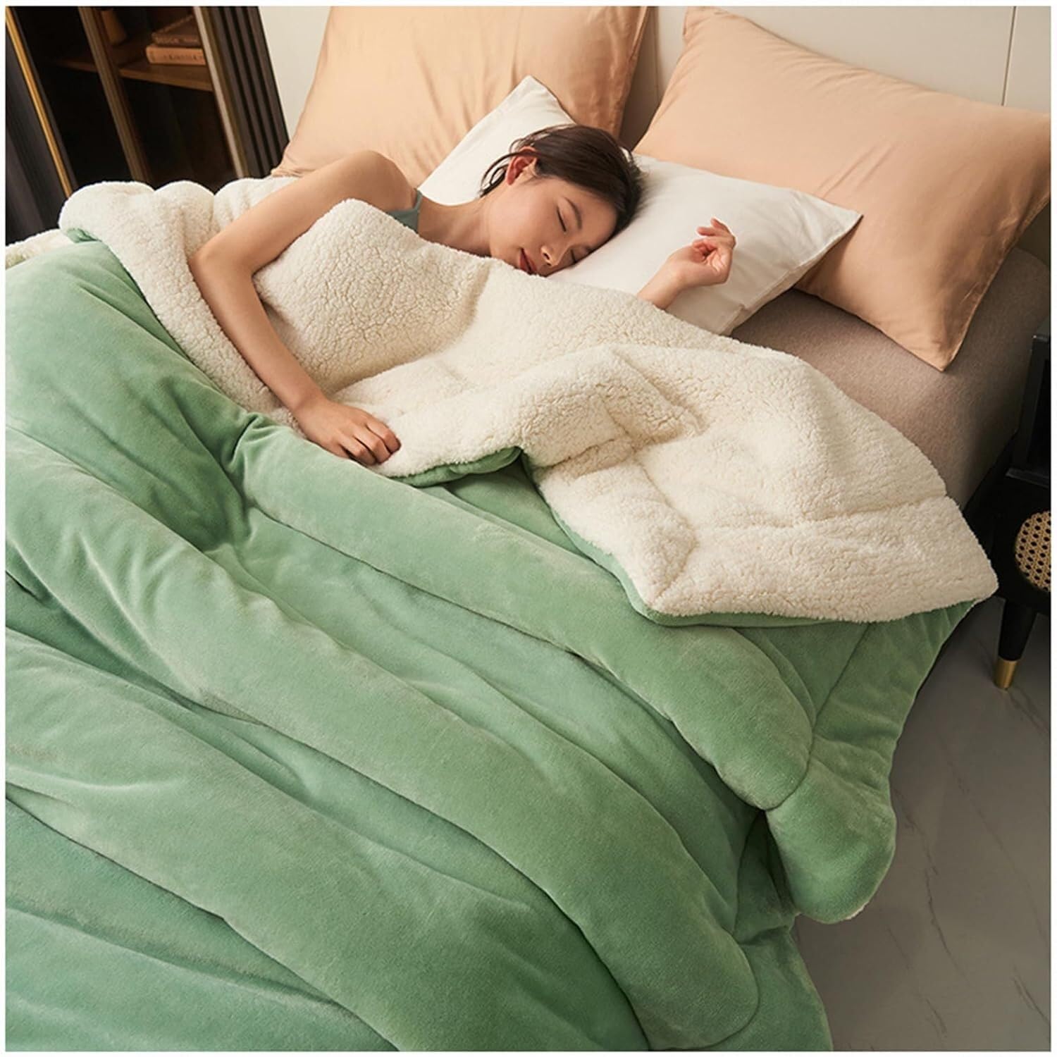 Couette en laine d'agneau pour des nuits d'hiver cocooning et douillettes