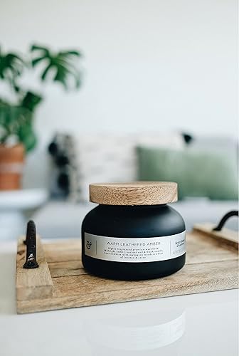 Miniatura 4 de BetterHomes&Gardens Better Homes and Gardens 81973 - Vela perfumada de 18 onzas, ámbar de cuero cálido, 2 unidades, 18 onzas (17.67 oz) x 2