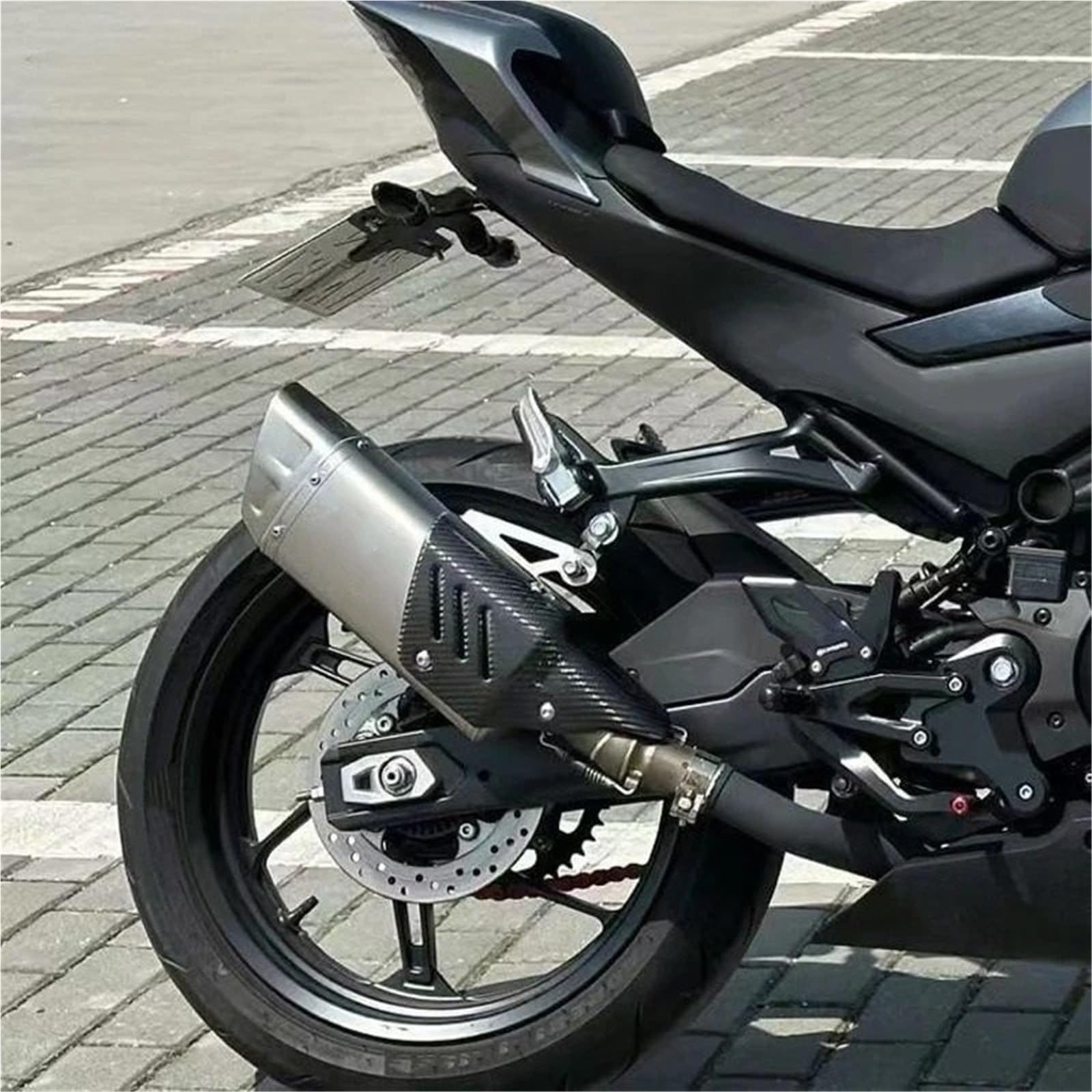 Cubierta de Escape de Motocicleta Protector de Cubierta de protección térmica para silenciador de Escape de Apto para Yamaha R6 R3 R1 MT03 TMAX530 XMAX300 Z900 Protector de Tubo de Escape