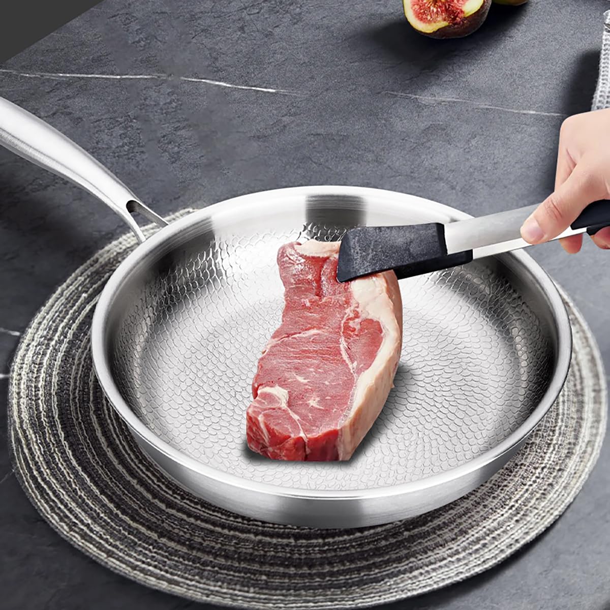 Genérico Sartén De Titanio Martillada Pro Con Tapa, 2026 Titaniox Sarten, Ultraduradera, Resistente a Los Arañazos, Antiadherente, Sarten Puro, Sartenes Sin Revestimiento (24 cm)