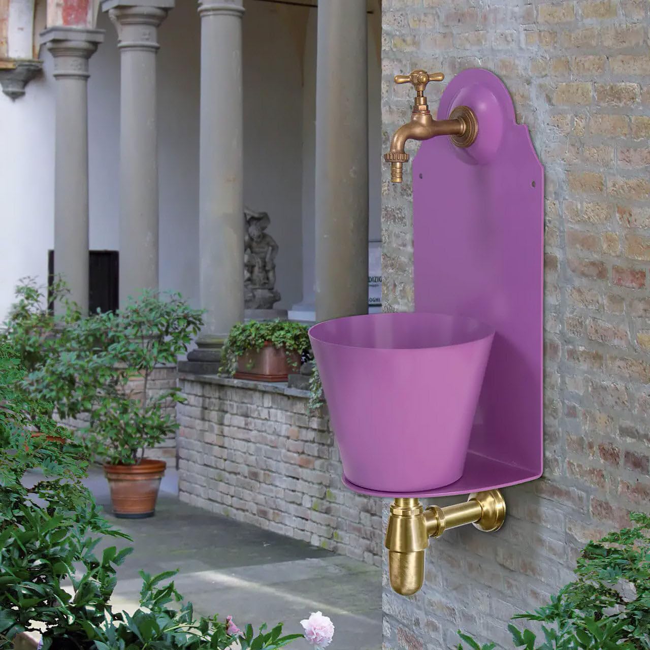 Belfer 42PR Fontana a Parete con Solida Struttura in Acciaio e Rubinetto in Ottone Colore Viola