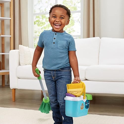 Miniatura 8 de LeapFrog Clean Sweep Learning Caddy, juego de juguetes de limpieza para trapeador y escoba para niños de 3 a 5 años, color azul