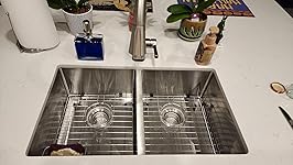 Review Image by Zukaluka Zukaluka