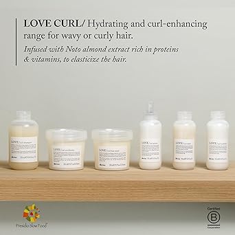 Davines LOVE/Curl Hair Mask, Extra Nourishing & Conditioning Treatment for Wavy to Curly Hair - Deeply Hydrates & Restores Elasticity - Intense Softness for Workable, Tamed Curls