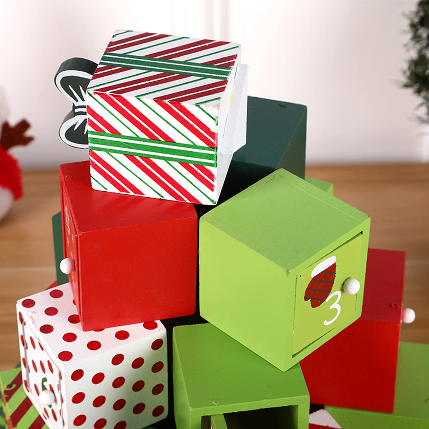 Weihnachten Adventskalender Holz Haus mit 24 Schubladen zum Befüllen Kleine Geschenke Urlaub Countdown bis Weihnachten Dekoration (Geschenk)