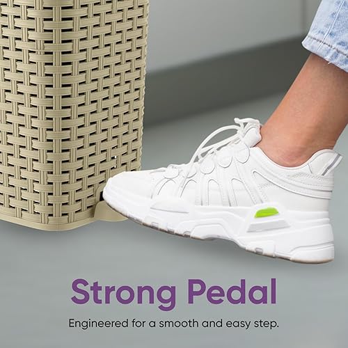 Miniatura 4 de Bote de basura compacto estilo ratán de 3.1 galones (beige y marrón)