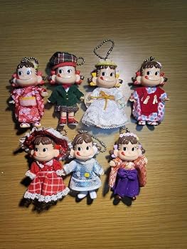ペコちゃん　キーホルダー　 7体セット 2004・2005 不二家 ペコちゃん キーホルダー7点セット 透明
