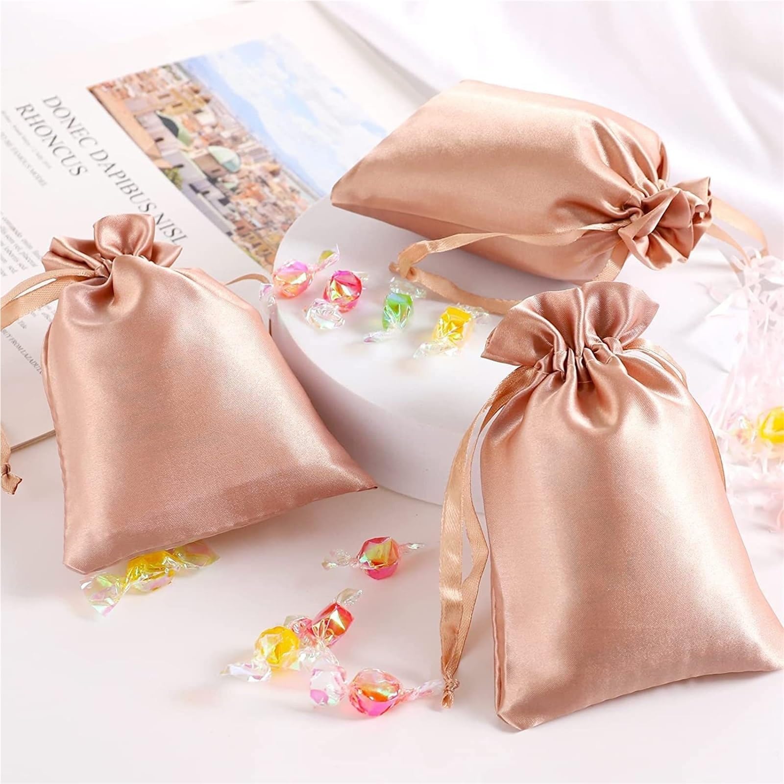 Pochette Brodée Bonbons Satinés