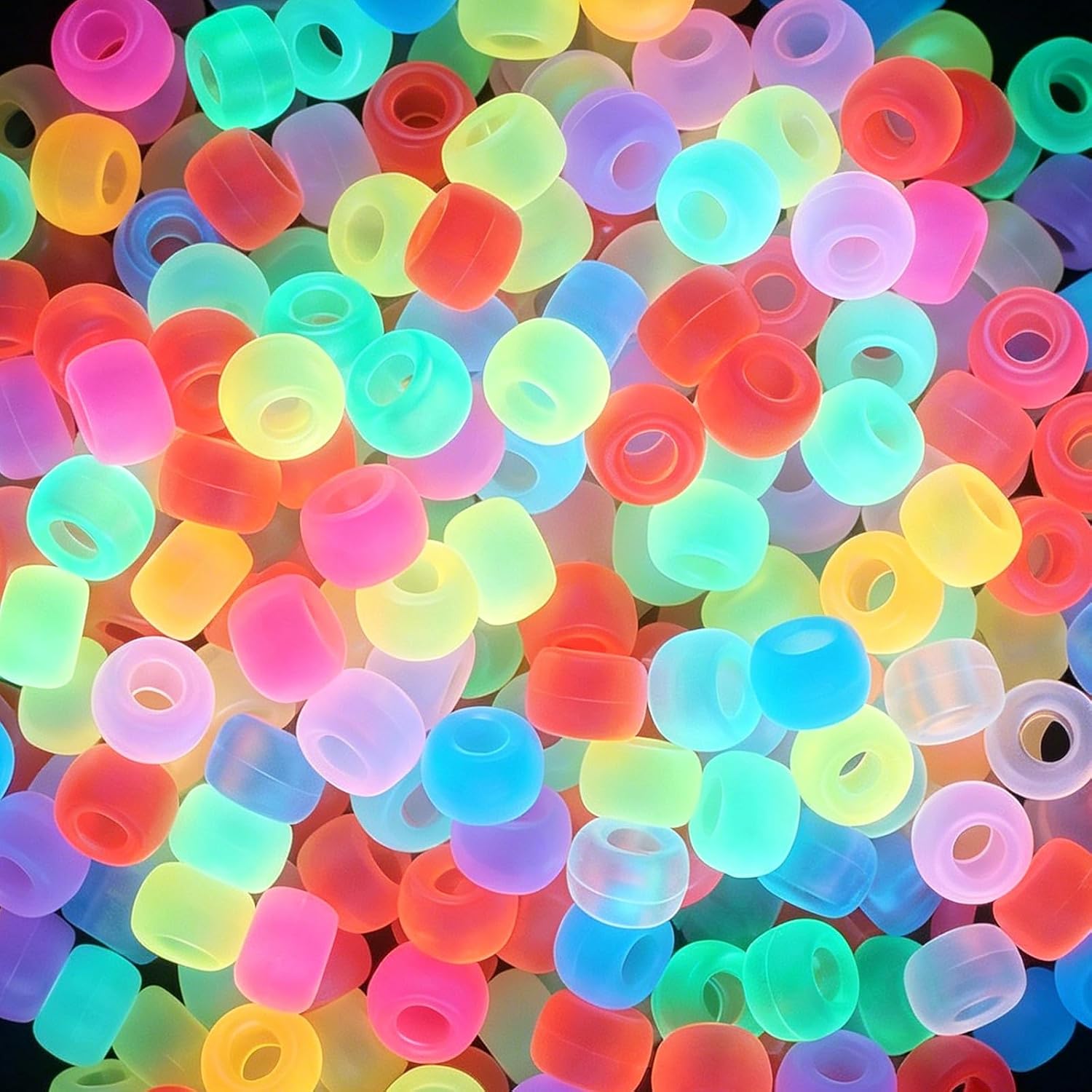 Phinus 1100 PCS Glow in The Dark Beads, 11 Color 6x9 mm Glow Beads with 5m Clear Thread, Glow in The Dark Pony Beads Bulk for DIY Crafts, Hair Braiding, Jewelry Making