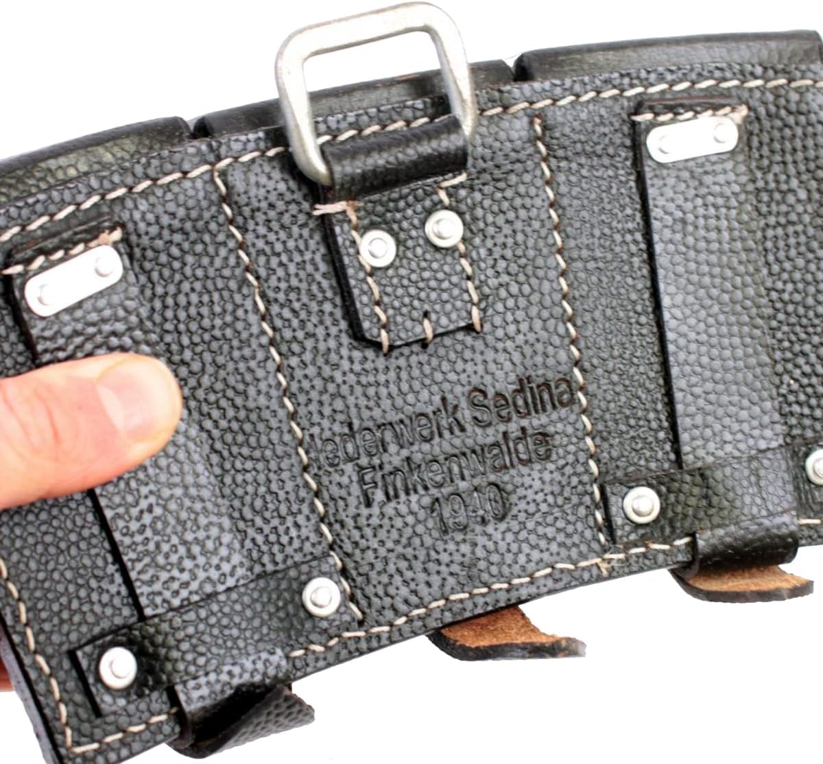 World War Repro WW2 German 98K K98 Mauser Rifle 8mm Triple Ammunition Pouch Black Leather Belt Pouch Carrier WWII Ammo Pouch