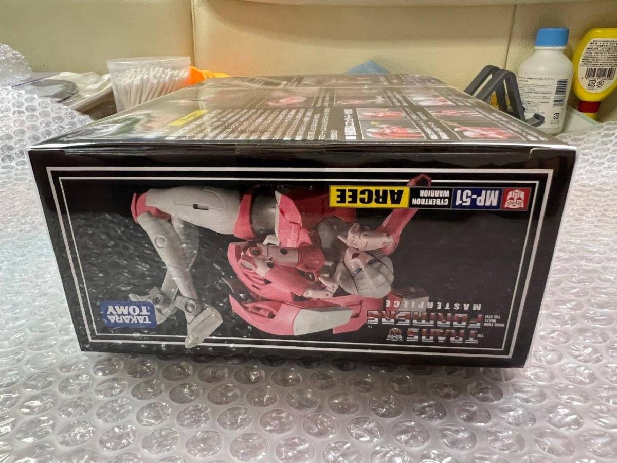 Amazon.co.jp: MP-51 Arcee/Arcee Transformers Masterpiece Beautiful