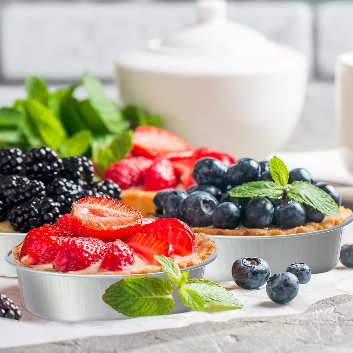 Yinder 120 Pcs 8 oz Disposable Mini Pie Tins with Lids Aluminum Ramekins Foil Pie Pans Egg Tart Cake Baking Pans Individual Round Containers Heat Resistant Oven Safe for Party, Gift(Silver) - Image 4