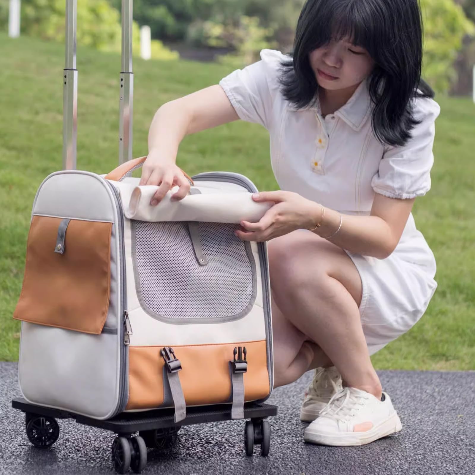Transportín para Mascotas con Ruedas, Transportador para Mascotas con Asa Telescópica, Ventana de Malla, Diseño Súper Ventilado, Ideal para Viajar Caminar Acampar