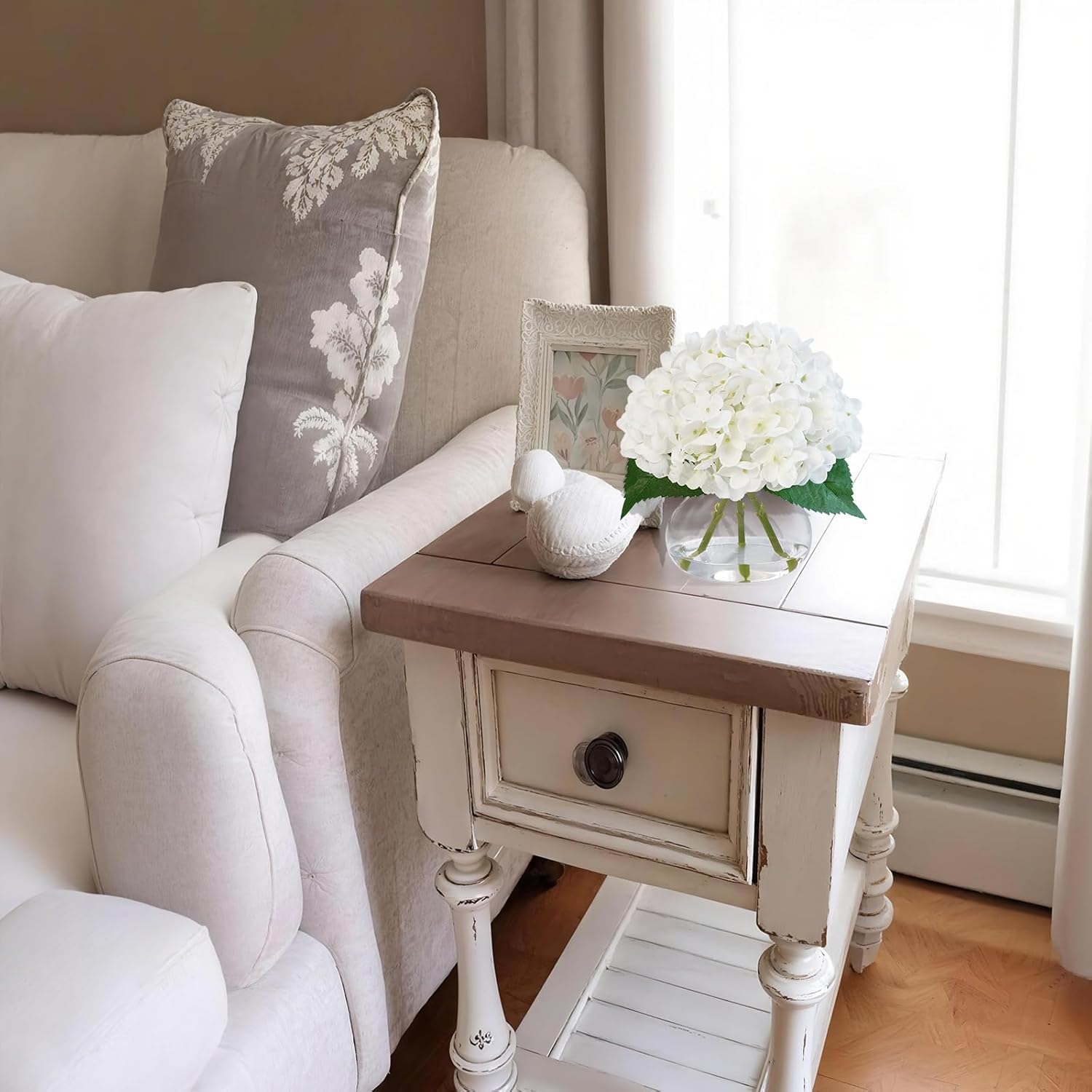 Hydrangea Artificial Flowers in Glass Vase, White Silk Fake Flowers Silk Centerpiece Table Decorations for Dining Room, Coffee Table Decor,Wedding, Home with Faux Water Decor(White) - Image 7