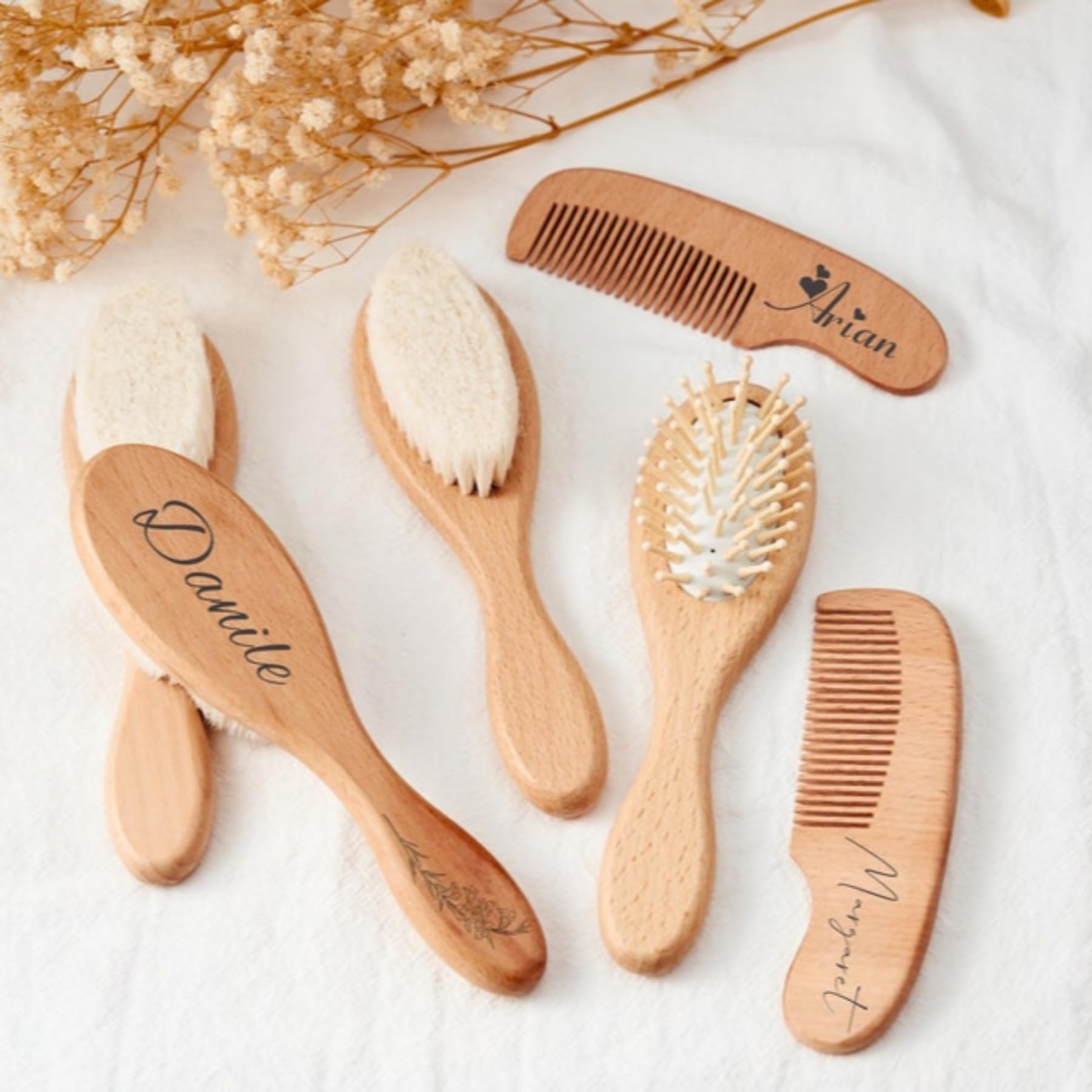 Personalized Wooden Baby Hairbrush Set, Keepsake for Girl or Boy, Custom Baby Birthday Gift, Wooden Hair Brush and Comb for Newborn Gifts