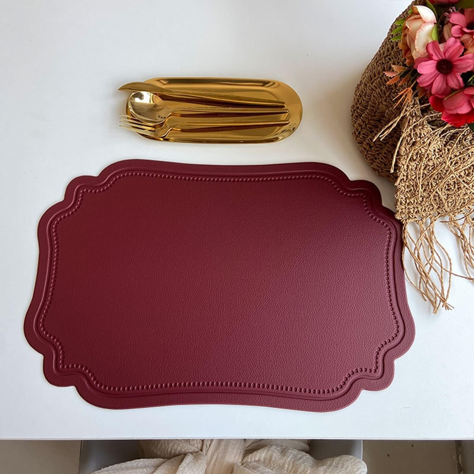 Placemats for Dining Table 30 x 45 cm, mantel de 4 personas, color liso, irregular de piel, PVC, color rojo