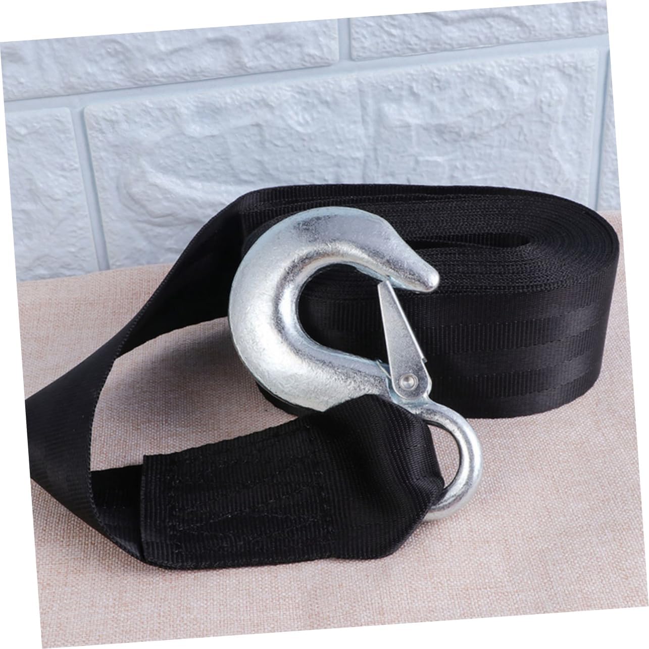 Portable Winch Straps with Quick Release Hook Capacity Tow Rope for Cars Trailers and Suvs Versatile Towing with Efficient Connection