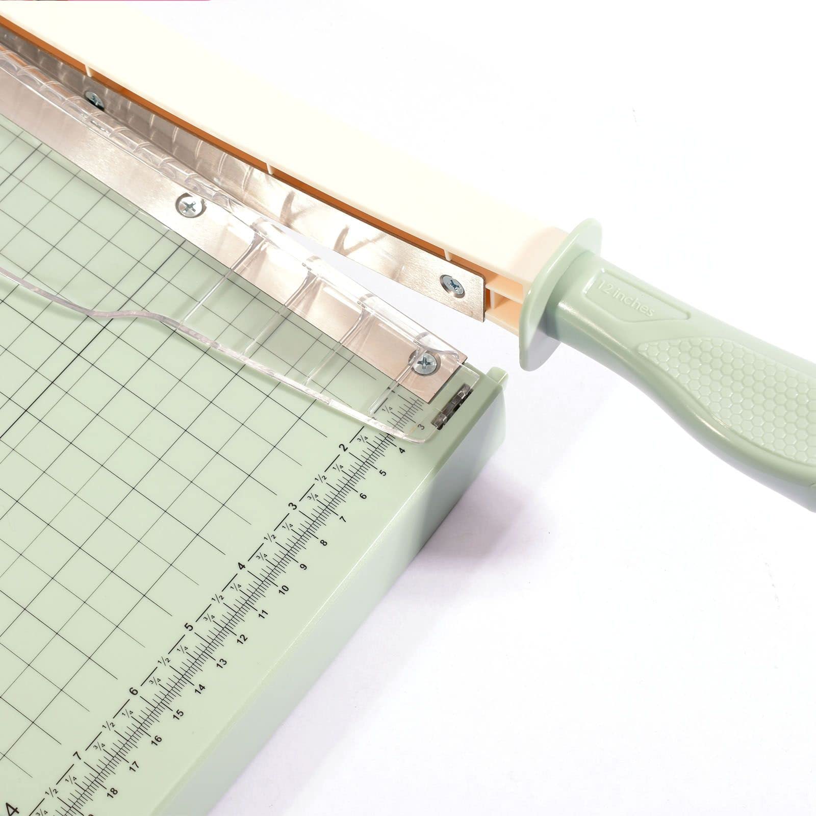 Vaessen Creative Taglierina 30 cm Menta-Taglia Carta A4, A5 e A6-Perfetta per Fai da Te, DIY, Scrapbooking, Journaling, Creazione di Biglietti e Artigianato, Verde, 30cm