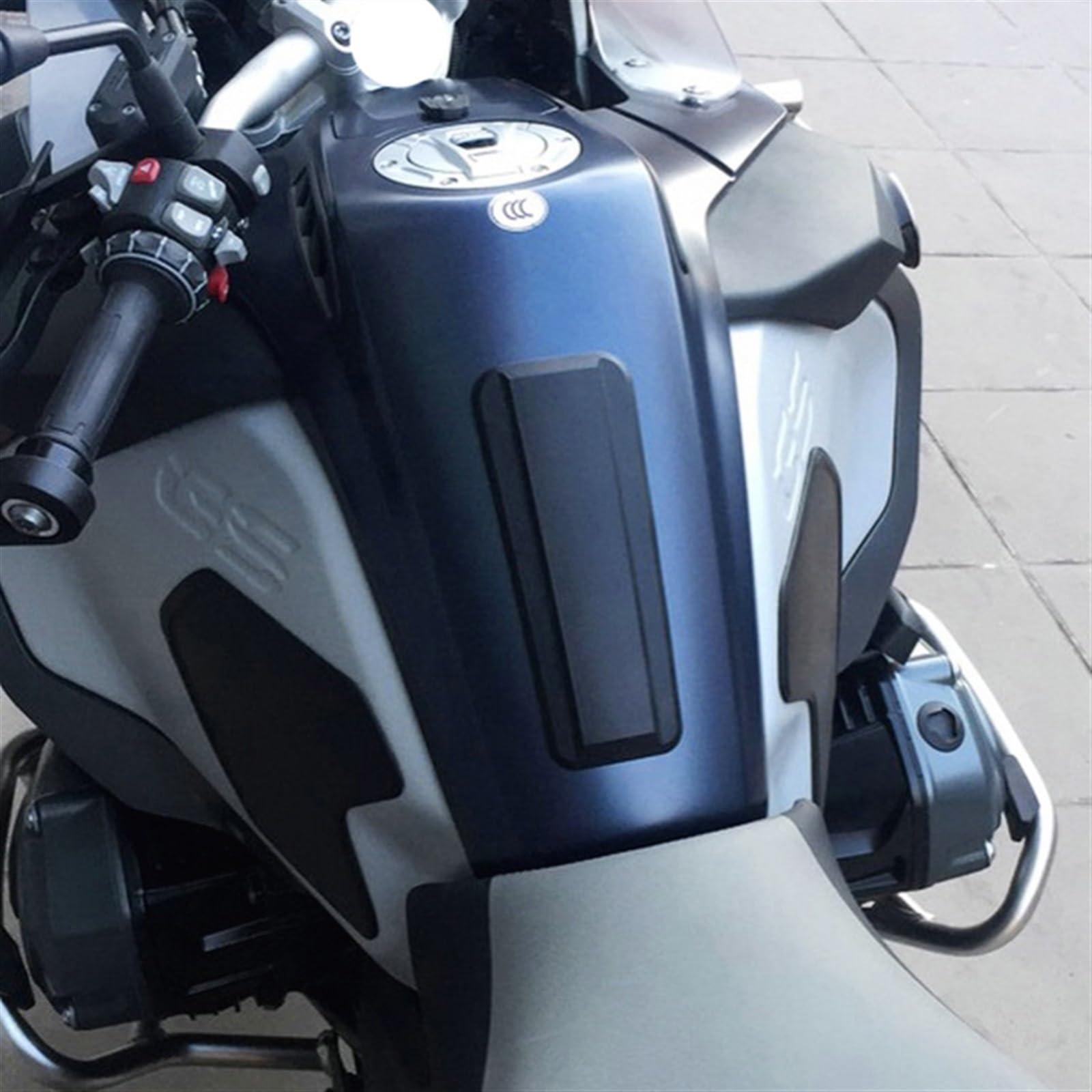 2 Adesivi YAMAHA NERO Scritta X SERBATOIO CARENA MOTO GEL - Foto 13