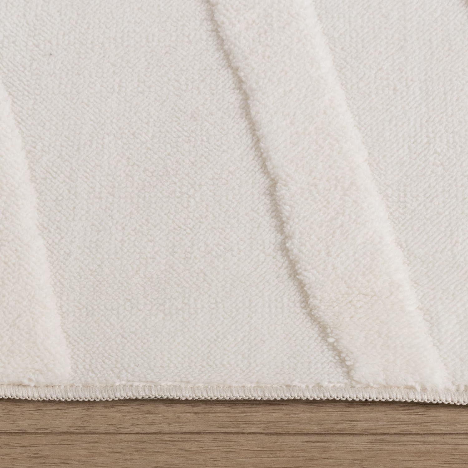 FRAAI | Home & Living Tapis de Salon scandinave - Charm Shapes Blanc - Poil Court - Rectangulaire - 140x200 cm