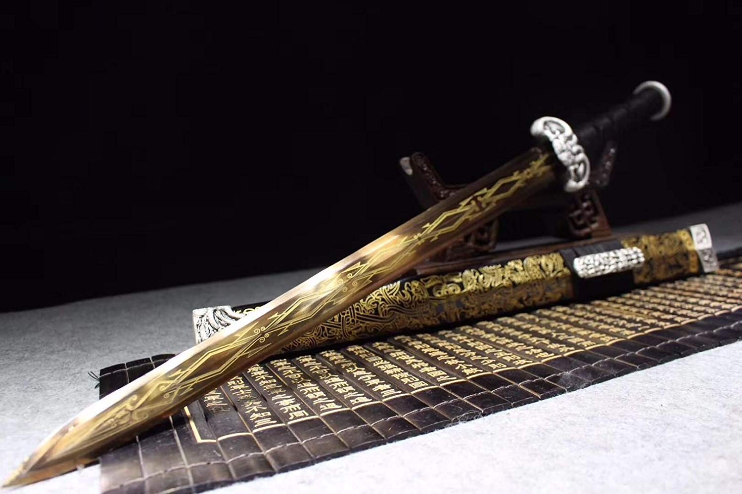 Chinese Han Jian Sword - Handcrafted Artwork with High Carbon Steel Etched Blade & Solid Wood Scabbard - Perfect for Collectors & Display