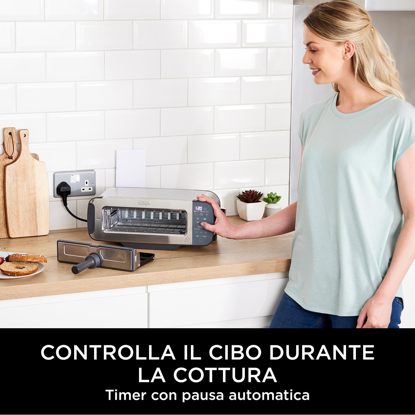 Ninja Foodi 3-in-1 Tostapane, con Griglia e Pressa per Panini, 7 Funzioni di Cottura, 7 Livelli di Tostatura, Include Teglia e Vassoio Raccogli Briciole, Acciaio Inox ST202EU