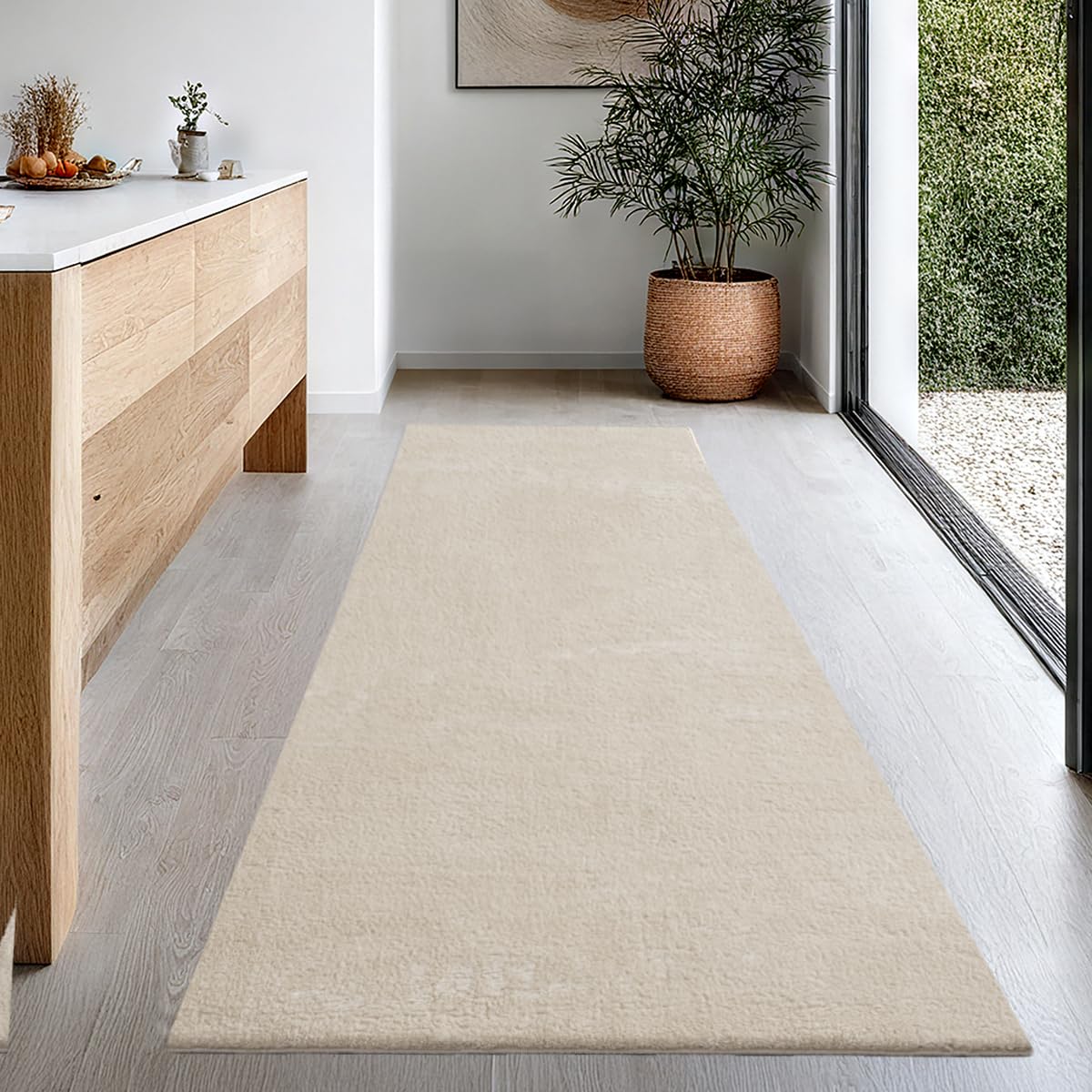 the carpet Relax Rug, Modern, Fluffy, Short Pile, Non-Slip Underside, Washable up to 30°C, Super-Soft, Fur Look, Beige, 80 x 300 cm — image 1