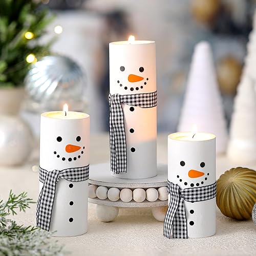 Miniatura 7 de 3 portavelas de madera de muñeco de nieve de invierno con pilas LED, luces de té de muñeco de nieve de Navidad, centros de mesa de velas de madera