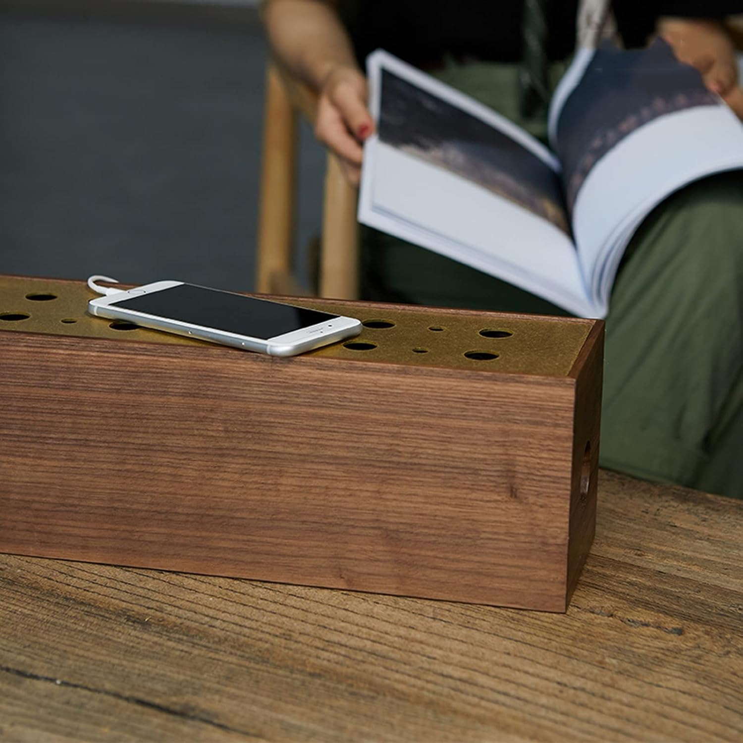 Cable Organizer Box Home Wire Management Storage Box Cord Organizer Power Strips or Surge Protectors Desktop Wooden Cable Management Box with Brass Lid Cable Management Box (Size : CH)