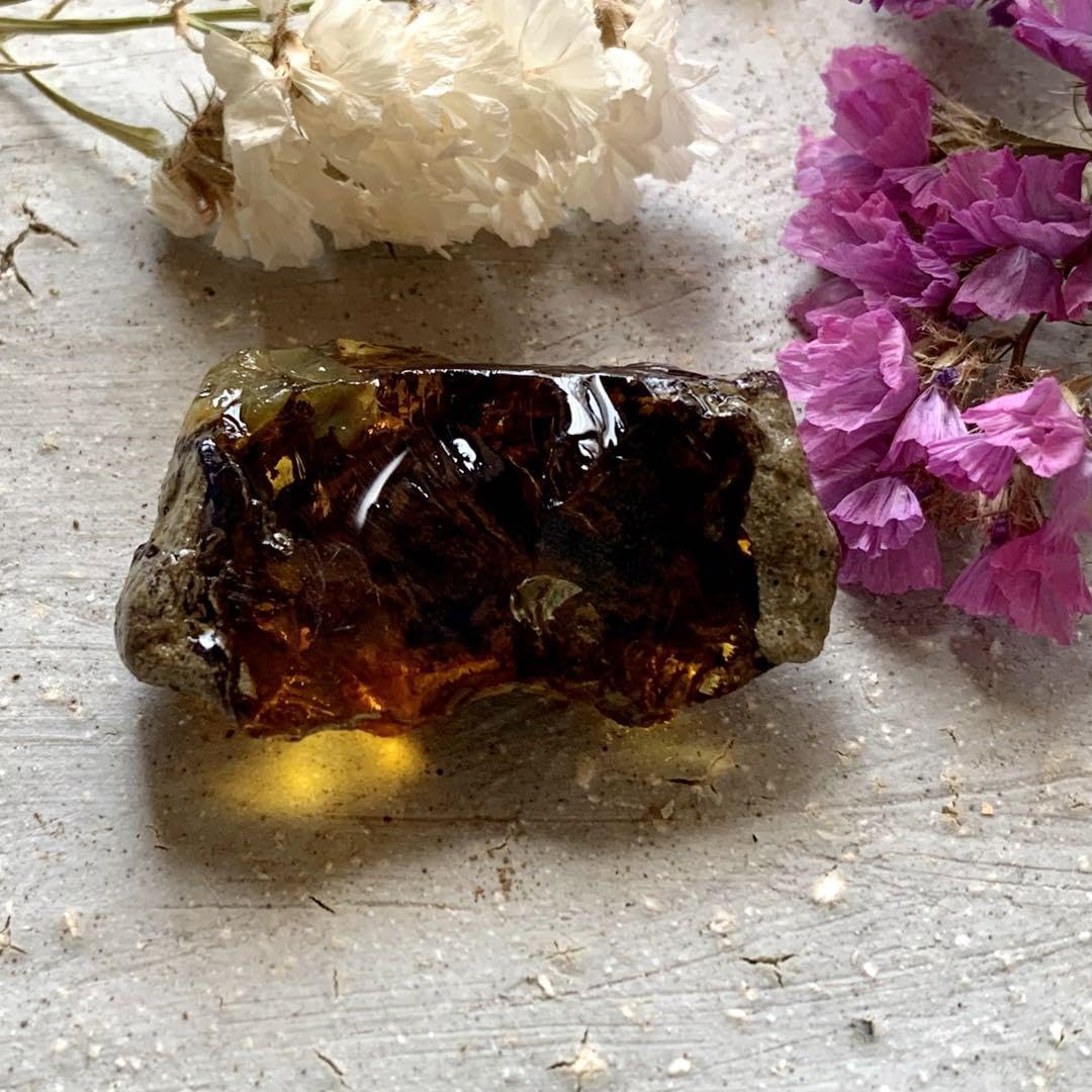 Amazon.co.jp: 濃いオレンジオパール美しい遊色95ct！鉱物標本 : おもちゃ