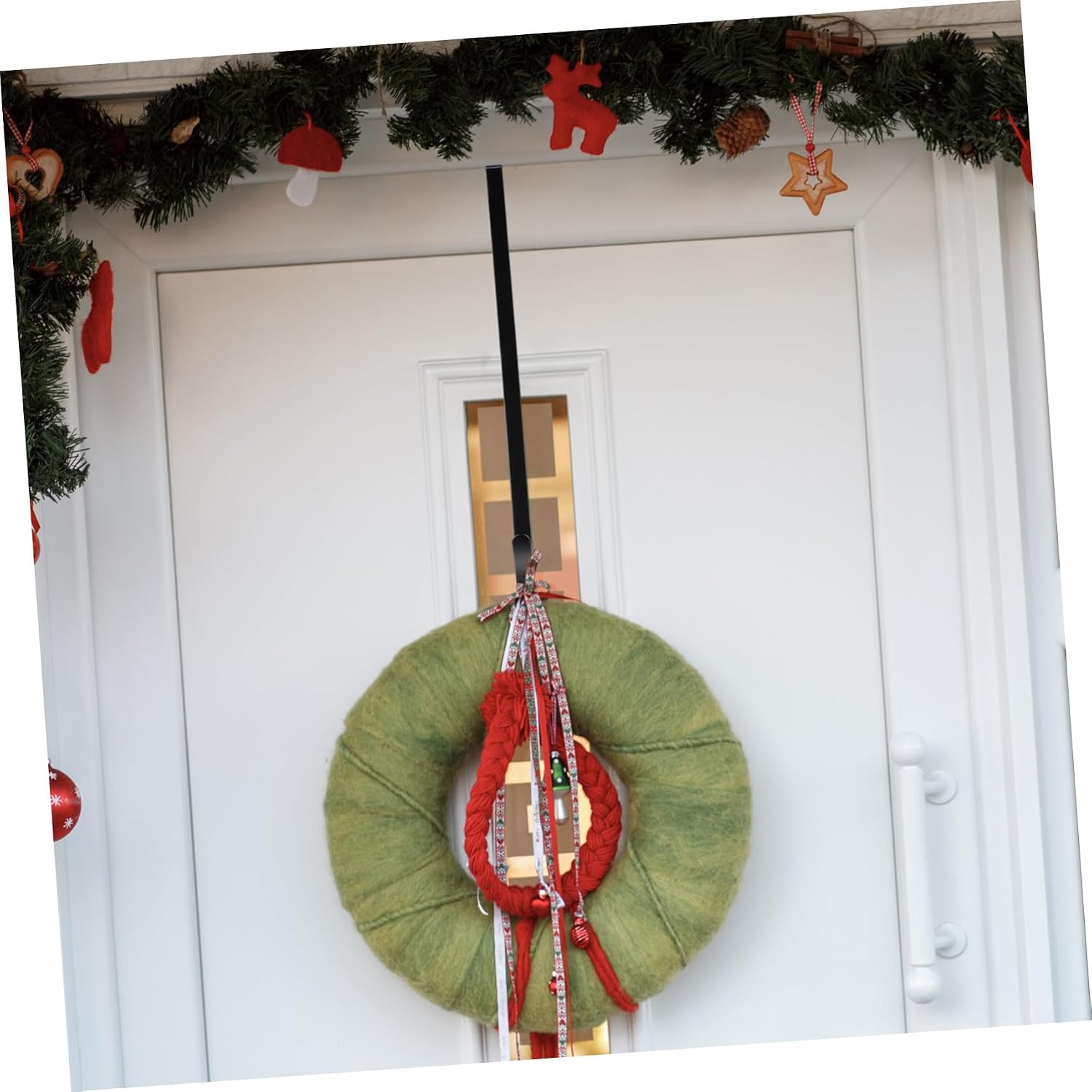 GLEAVI Double-Sided Christmas Wreath Hanger Door Wreath Hook Heavy-Duty Metal Front Door Garland Hanging Hook for Holiday Decorations