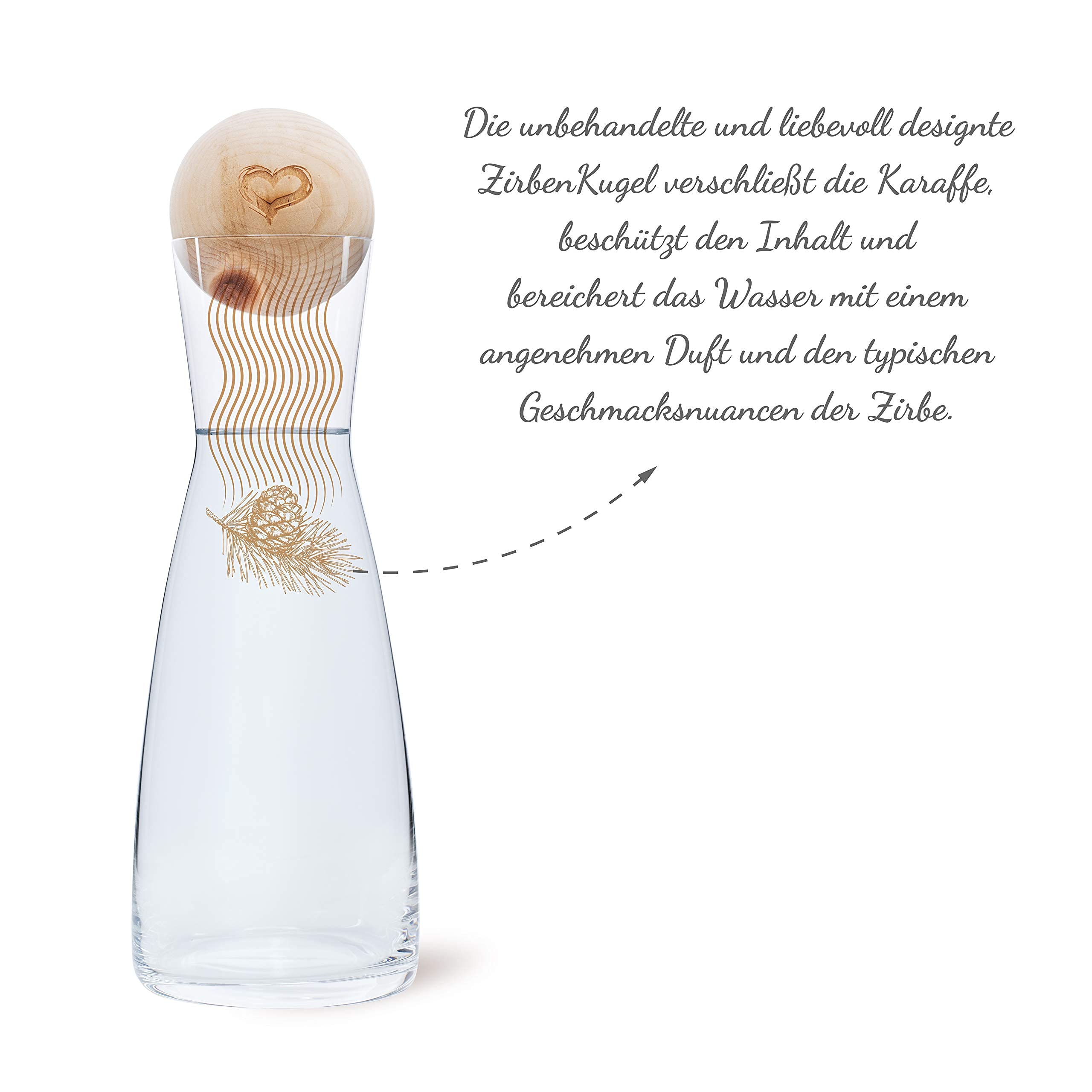 Zirben Familie El juego original de bolas de pino cembro incluye jarra de agua | confiere al agua un toque especial | jarra de 1 litro de cristal con tapa de madera de pino | edición de corazón