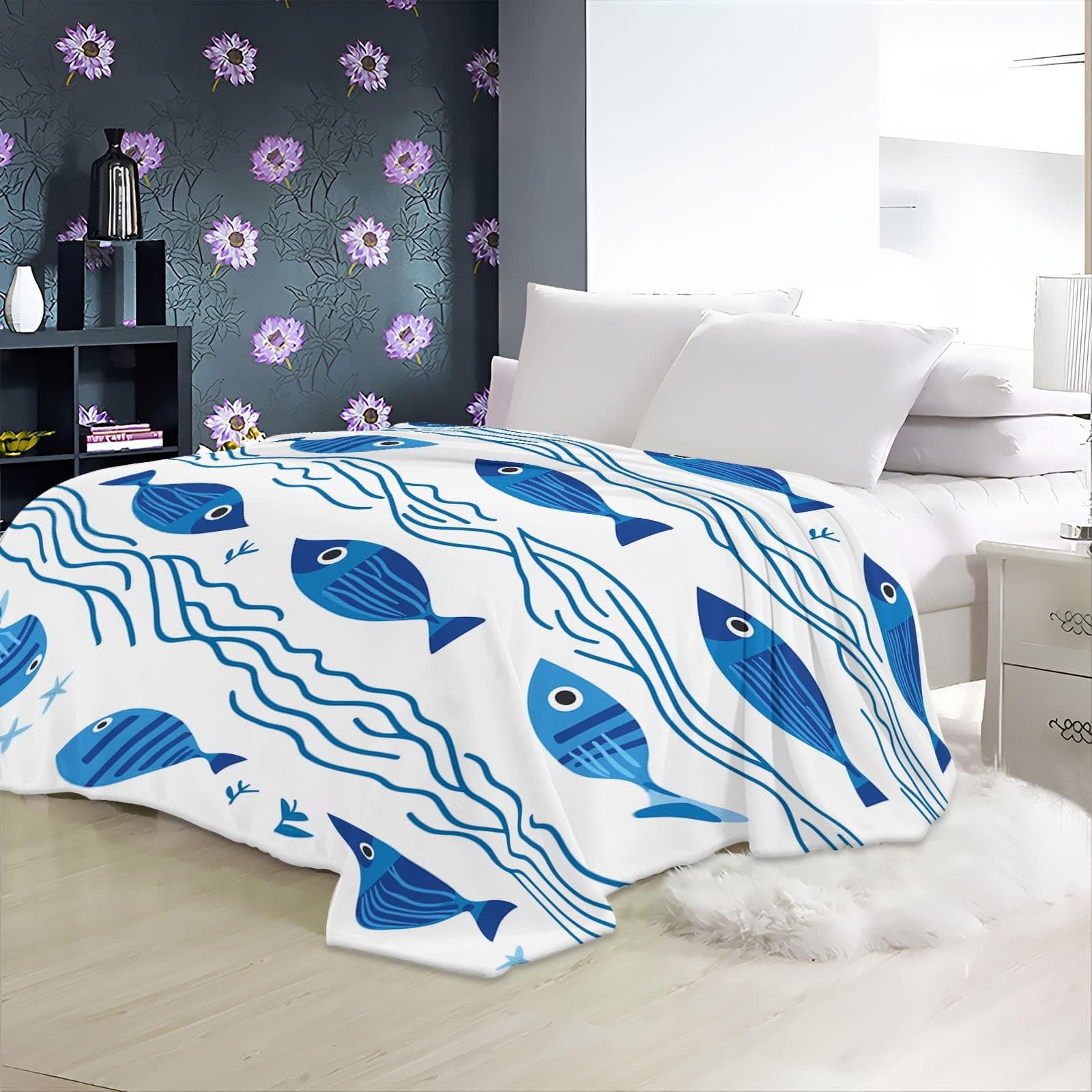 Koc polarowy 220 x 240 cm Puszysty koc polarowy w rybie paski z mikrofibry, na sofę i łóżko, niebieski, biały, miękki i ciepły koc na łóżko 2-osobowe