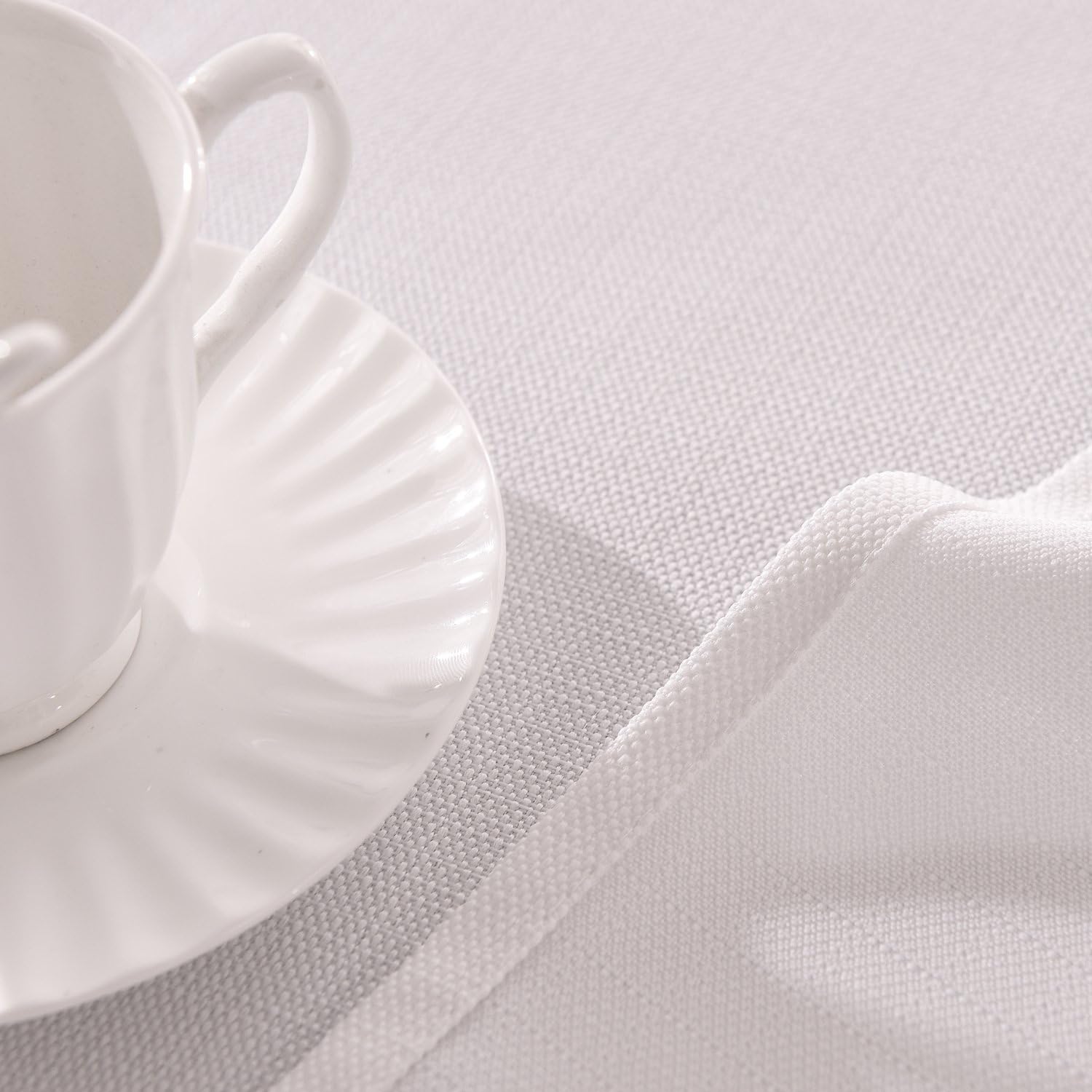 🔥 Hоt Dеаlѕ HIGHFLY Linen Rectangle Tablecloth 55 x 102-Inch Waterproof and Stain Resistant Natural Table Cloth for Dining Room