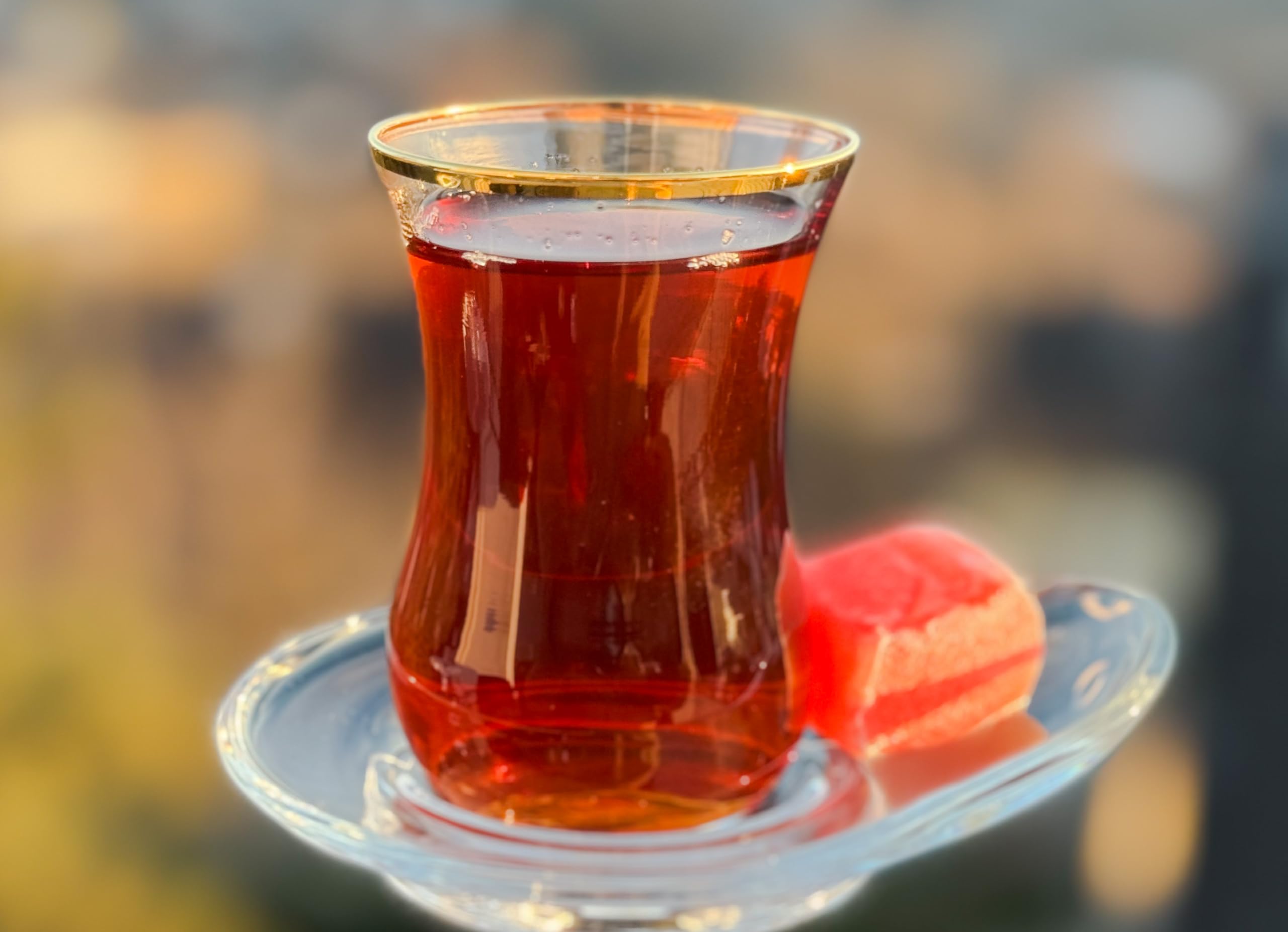 Topkapi Türkisches Tee-Set "Birgül-Sultan" Für 6 Personen – 6 Gläser Mit Goldrand & Eckige Untersetzer