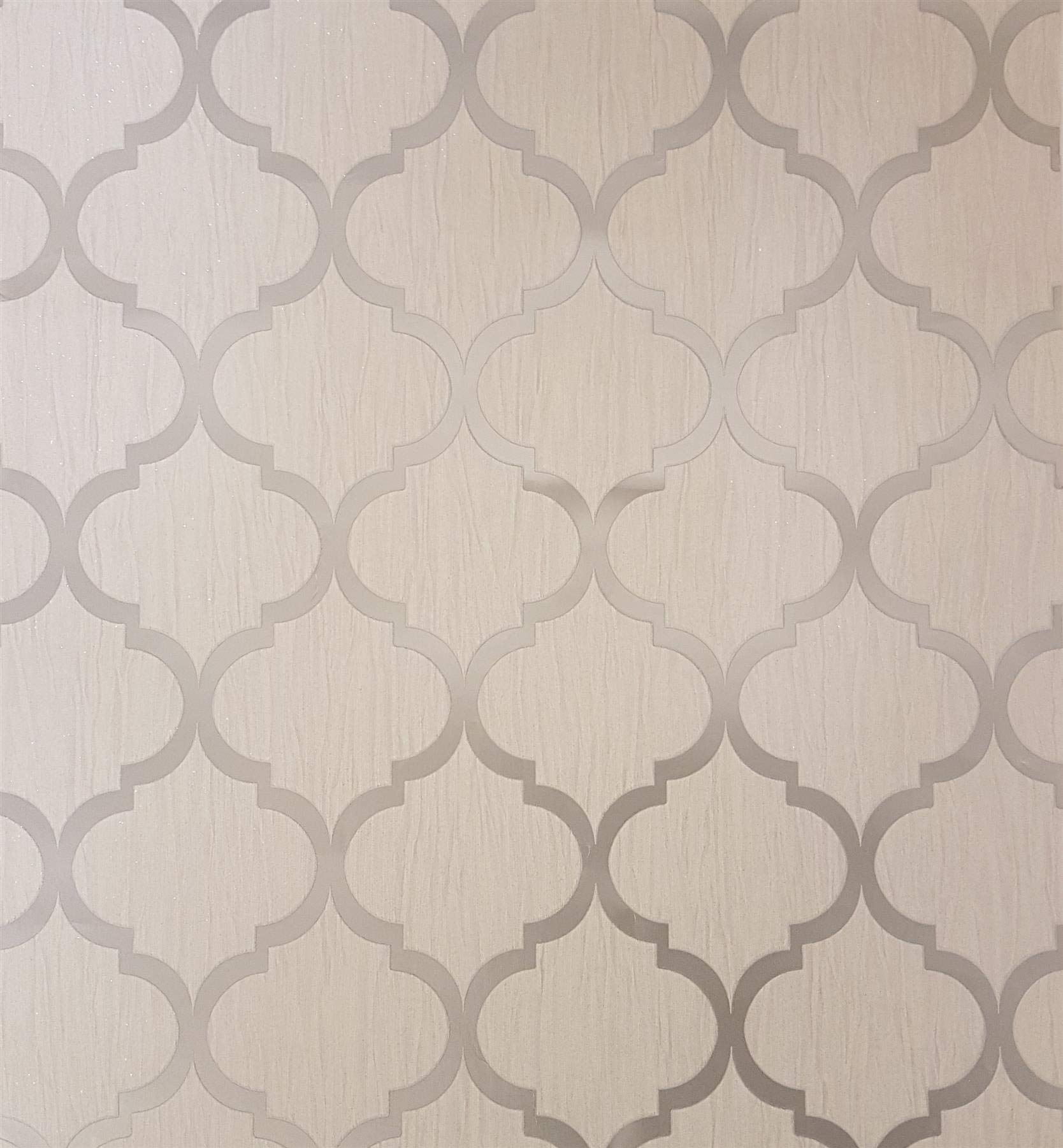 Yöl Ivory,Gold Glitter Trellis Wallpaper Ivory Gold Metallic Sparkle Geometric Y�L Crystal