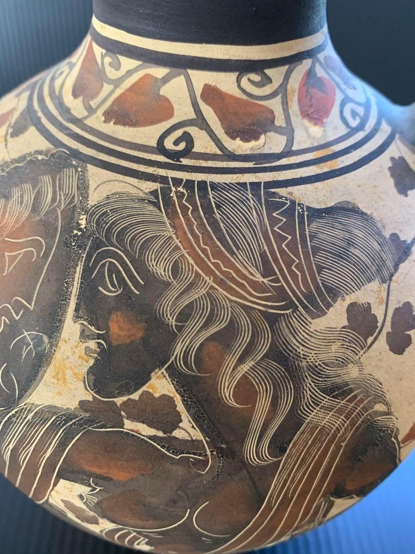 陶器の大きな水差し 手作りの赤い粘土 ワイン容器 蓋付きの茶色の水差し -