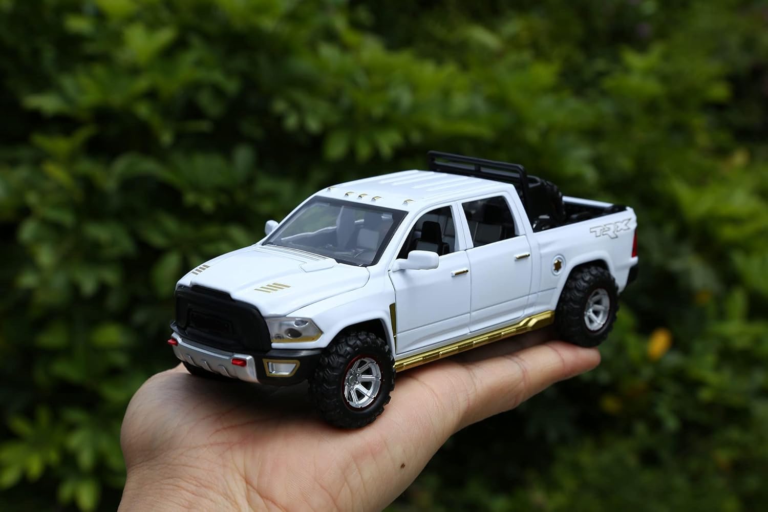 SASBSC Toy Trucks for Boys Age 3-5 Pickup Truck Toys for 3 4 5 6 7 8 Year Old Boys Diecast Metal Trucks with Light and Sound Pull Back Toy Cars for 3+ Years Kids Gifts