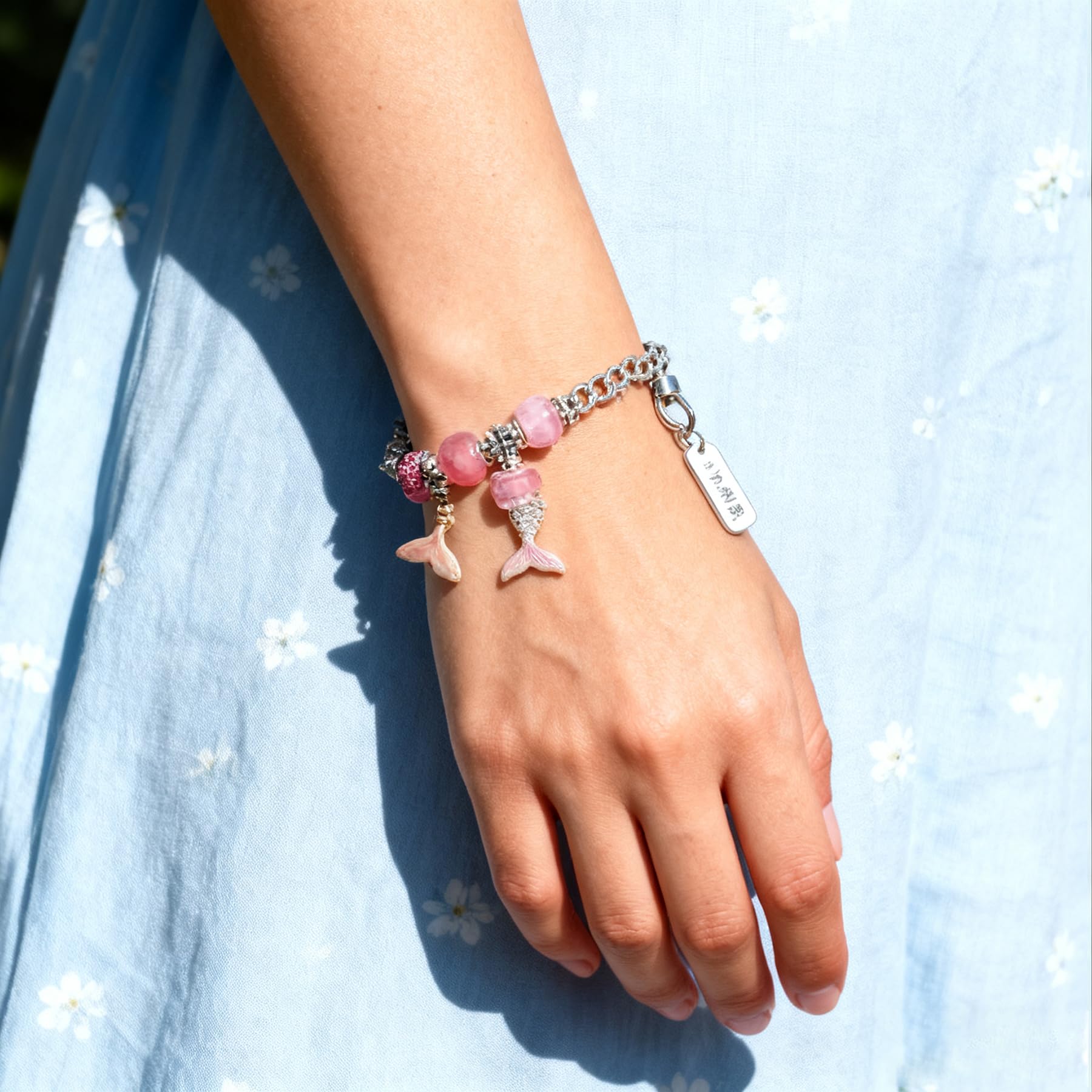 Homgaty Kit Braccialetti Fai da Te - Set per Fare Braccialetti con 70 Perline, Ciondoli e Chiusure, Crea Braccialetti per Ragazze, Regalo Kit Creativo