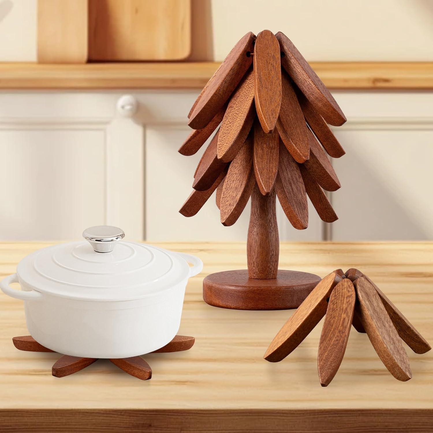 Wooden Trivets for Hot Dishes， Tree Shape Trivet Set,Trivets for Hot Dishes - 4 Wooden Trivets + 1 Stand stored Like a Christmas Tree (Walnut Wood) (Walnut Wood)