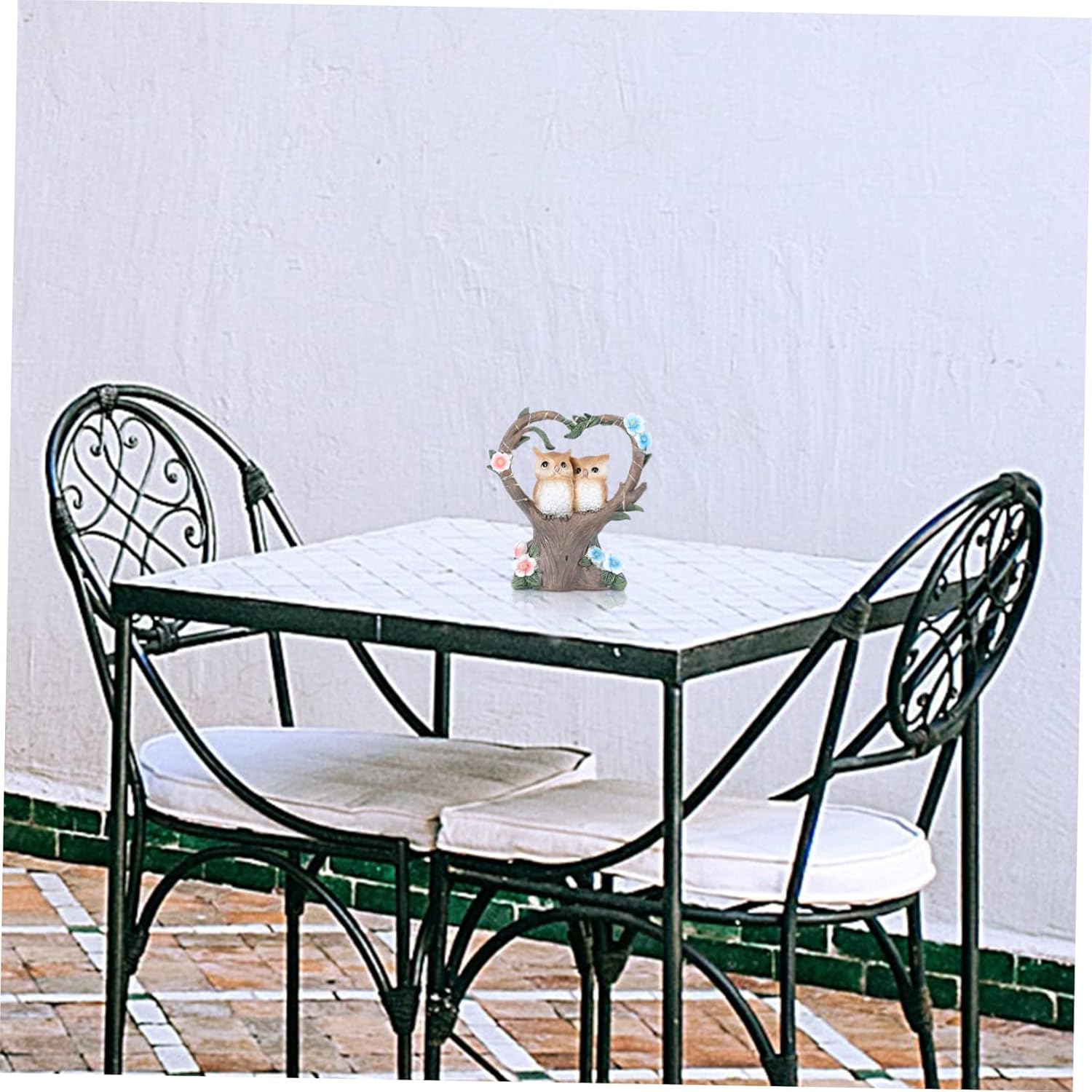 Sosoport 1pc Solar Resin Craft Lamp Outdoor Garden Decor Romantic Couple Owl Design for Lawn Balcony and Landscaping Ornament