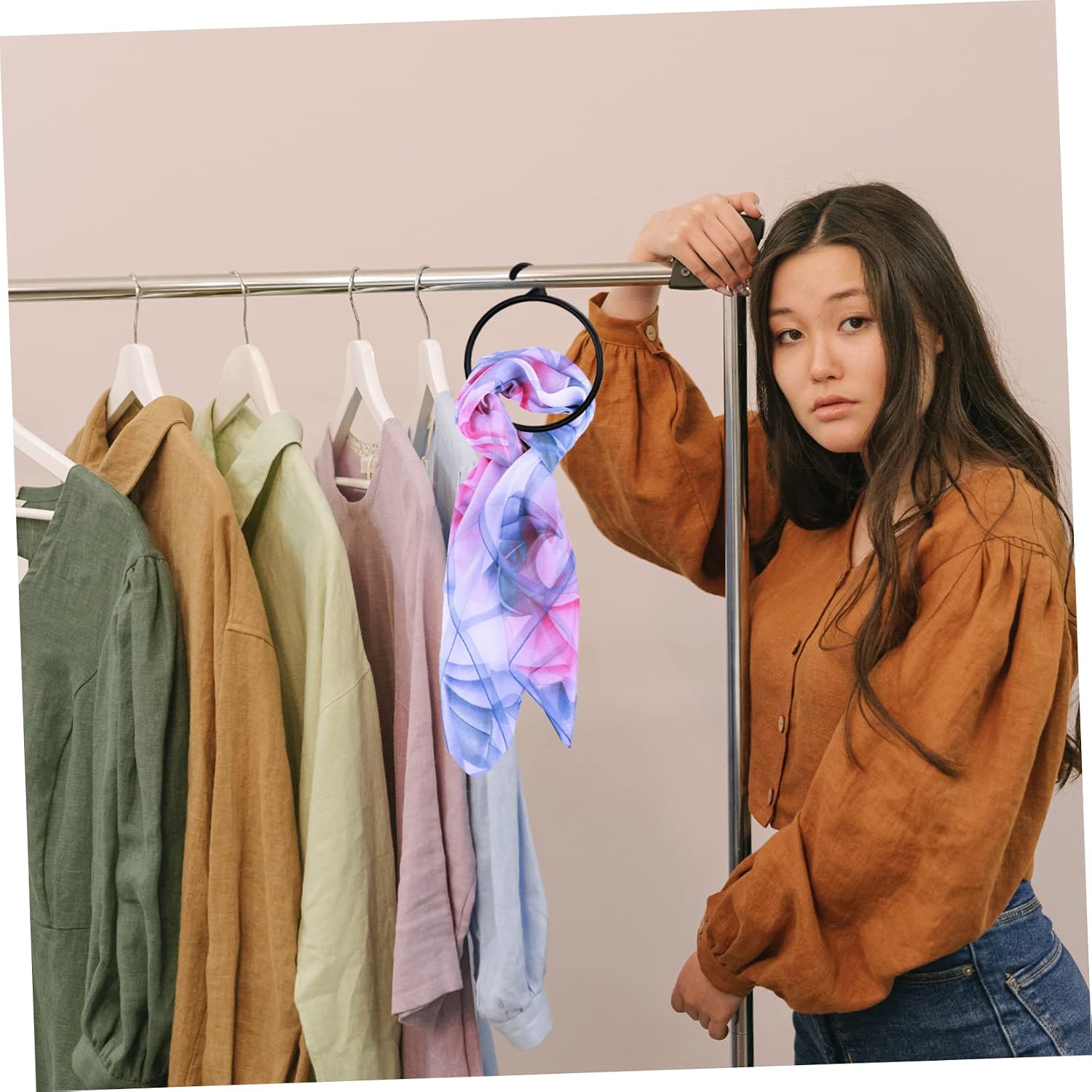 Plastic Scarf Hanger Rings 40pcs for Closet Display Organizer