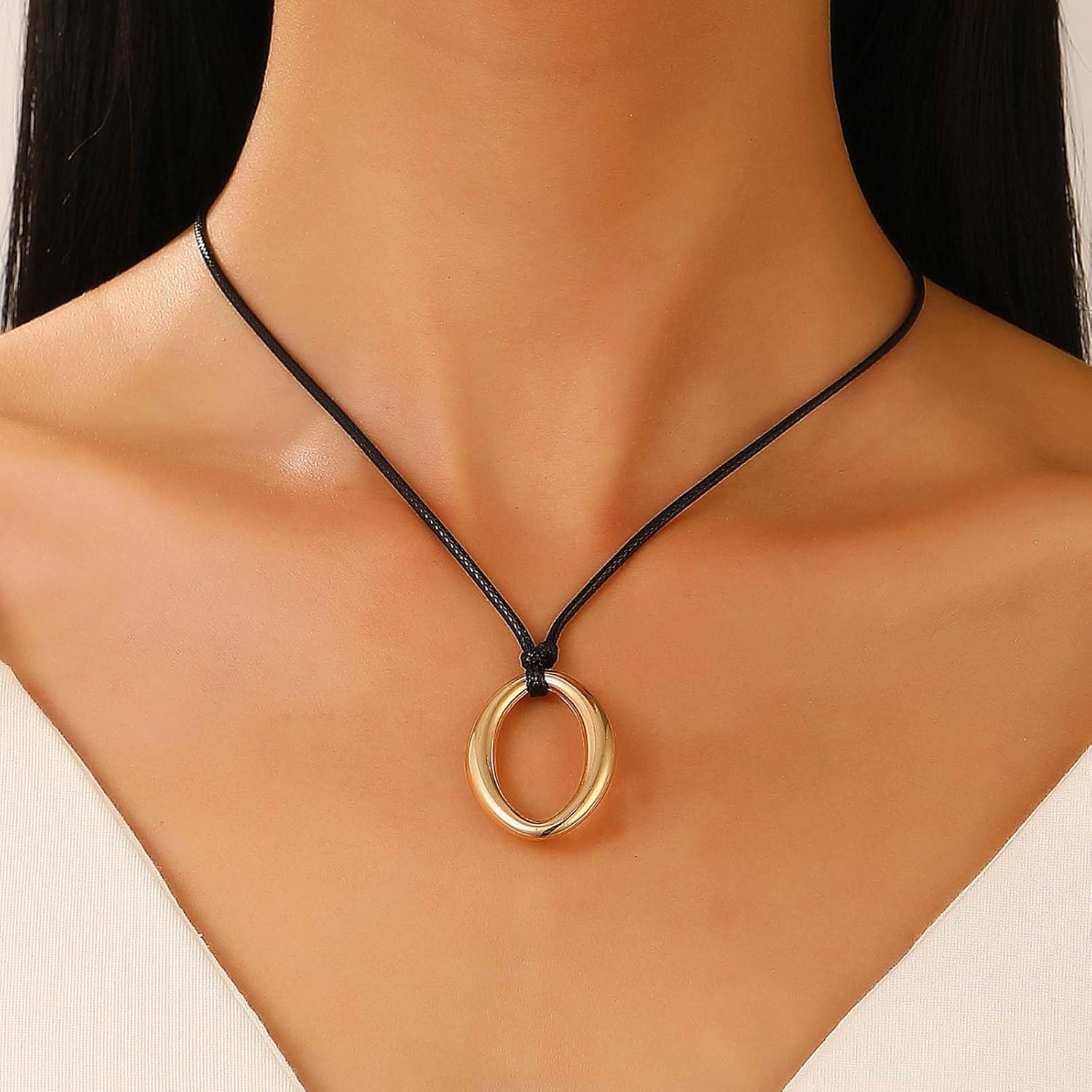 Boho Leather Choker Necklace Black Leather Cord Choker Necklace Gothic Leather Velvet Suede Necklace Vintage Circle Pendant Necklace Short Leather Circle Necklace Chain for Women(Gold) - Image 2