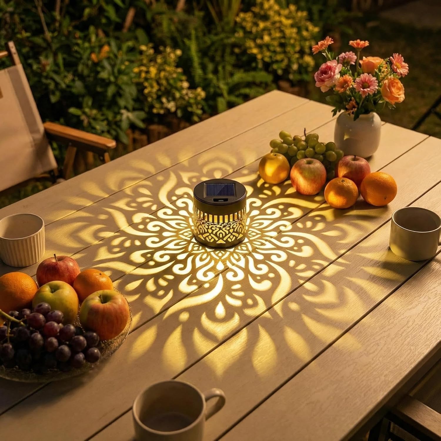 Lampe Solaire Exterieur Mandala, Lanterne Solaire Exterieur Jardin, Applique Murale Lanterne Solaire Lampe de Clôture Étanche IP65 Pour Festive Fête Cour Table Couloir (4-Pack)