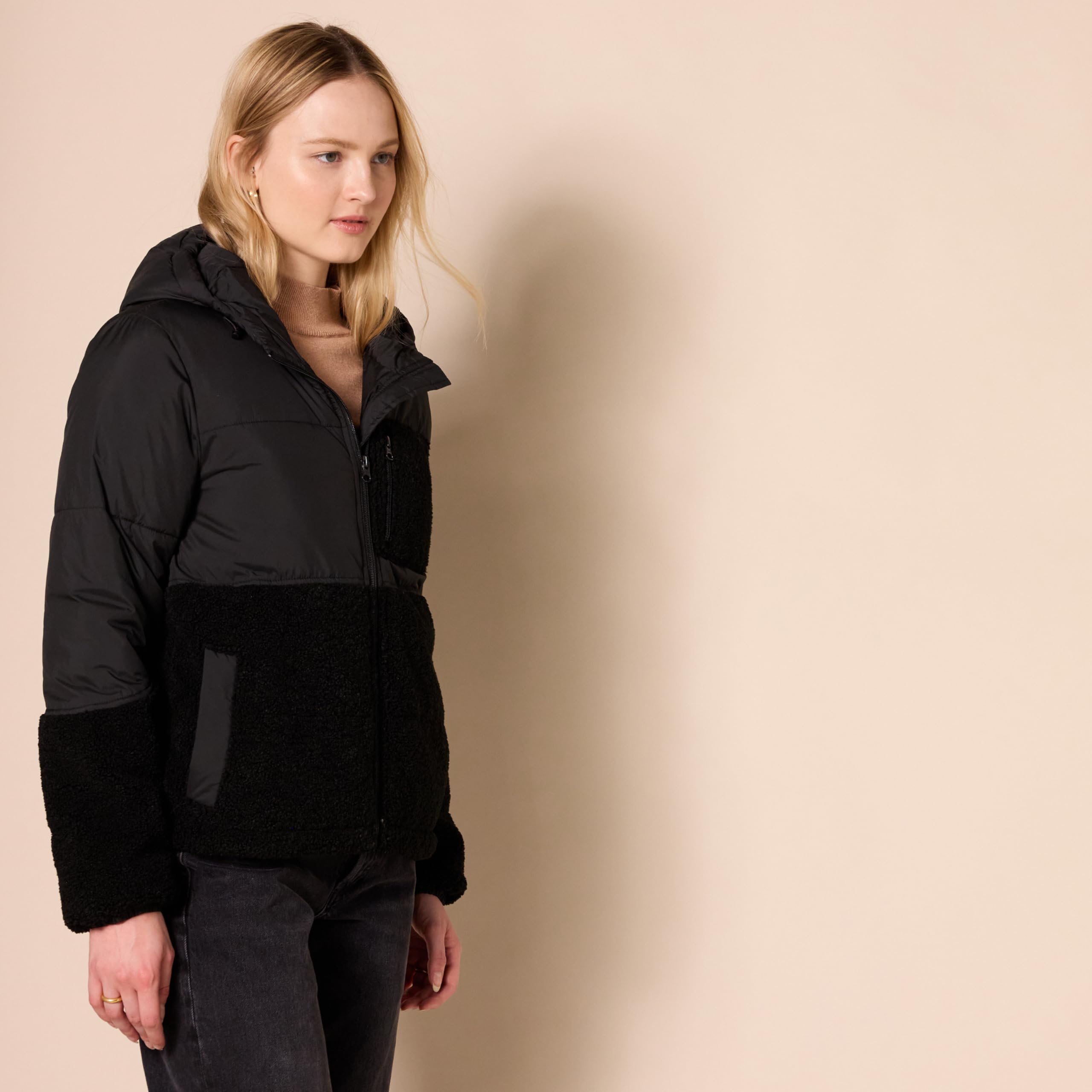Amazon Essentials Piumino con Cappuccio in Pile Sherpa con Cerniera Integrale Donna