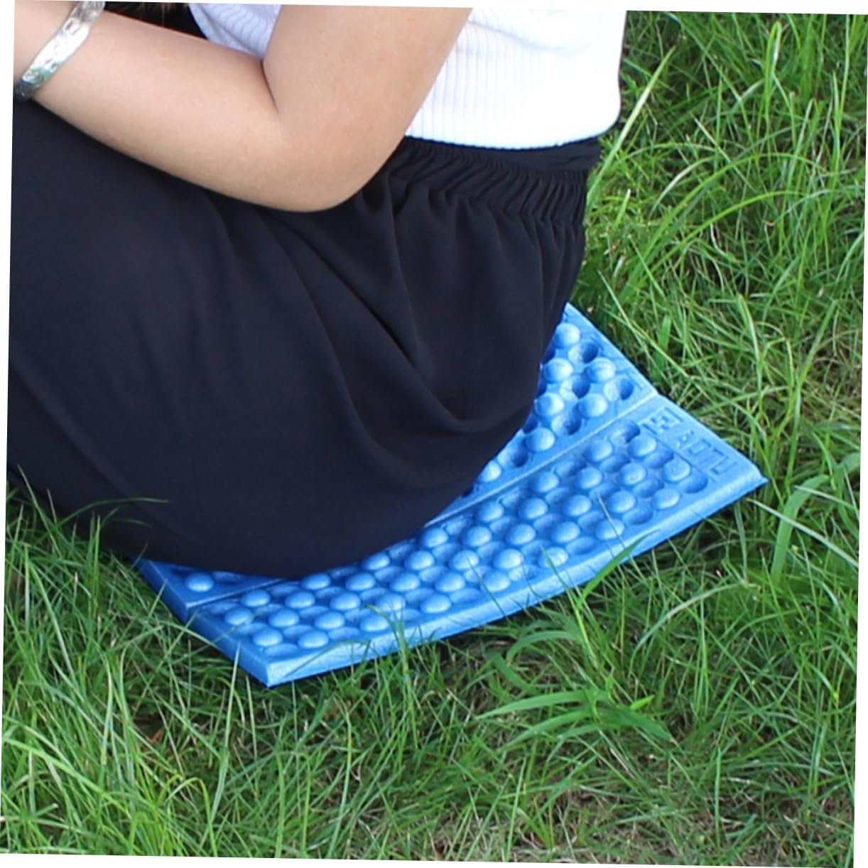 15pcs Foldable Picnic Mat Multi-Functional Outdoor Camping Blanket for Beach Hiking and Travel Mixed Colors