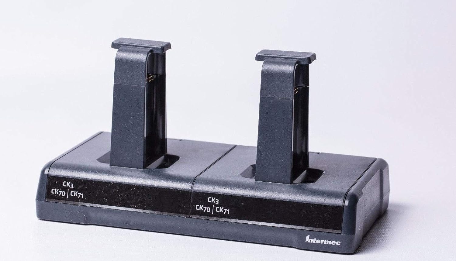 Intermec DX2A2BB10 4 Position Battery Charger for Series CK70/CK71 Mobile Computer, Includes NA Power Supply and Cord, Accommodates 2 Pack Chargers and Capable of Charging 4 Batteries